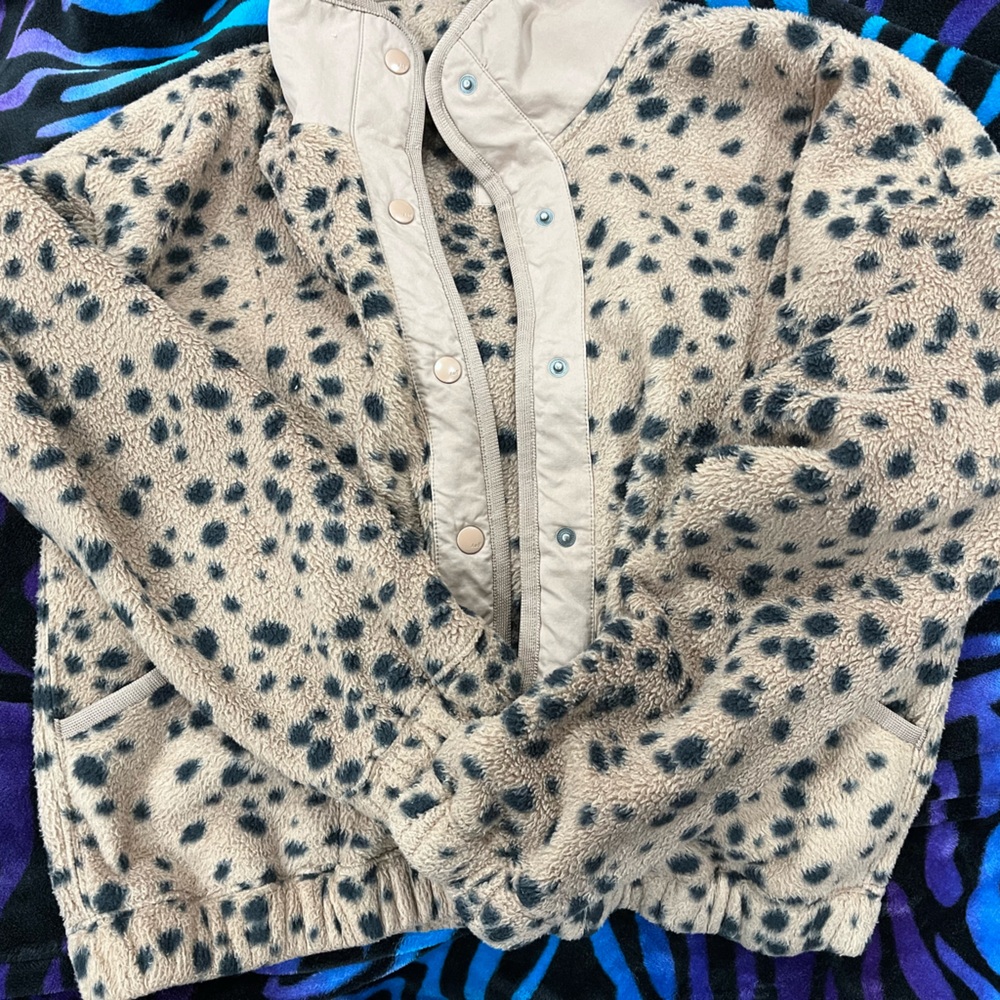 Abercrombie & fitch leopard print